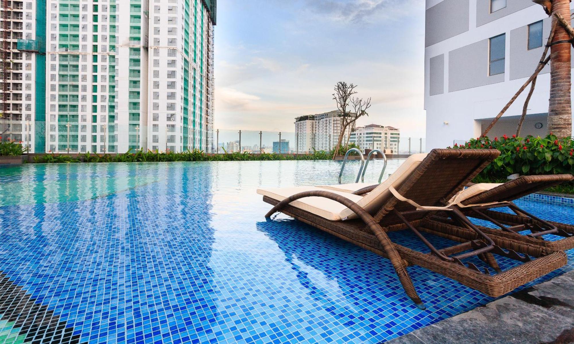 Service By Me In River Gate Building TP. Hồ Chí Minh